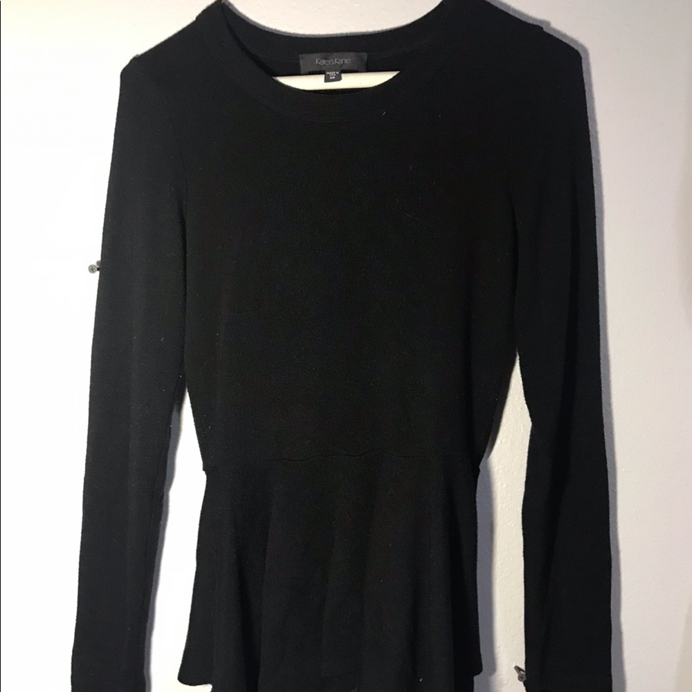 Black Karen Kane sweater 🖤